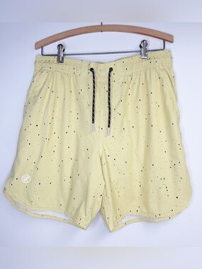 Legends Men’s Yellow Splatter Shorts Drawstring Athletic Lined Size Large